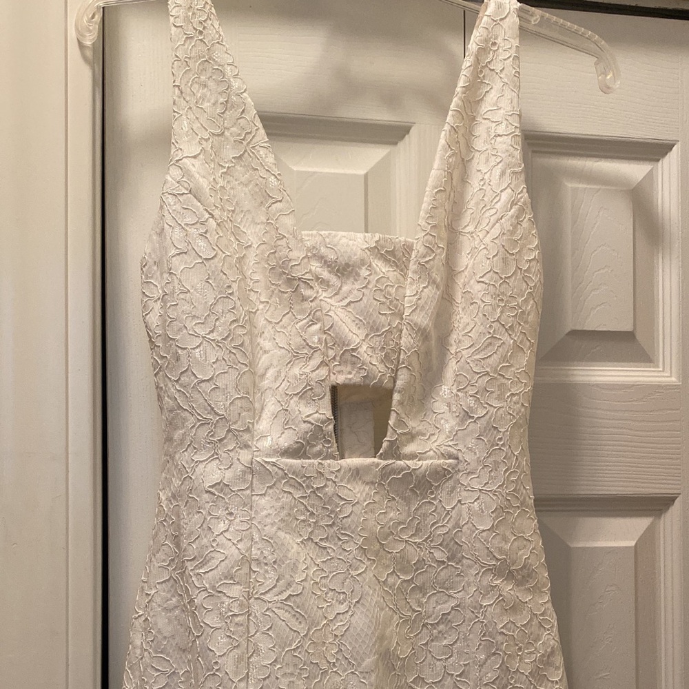 Shop Impressions white floral dress size small
